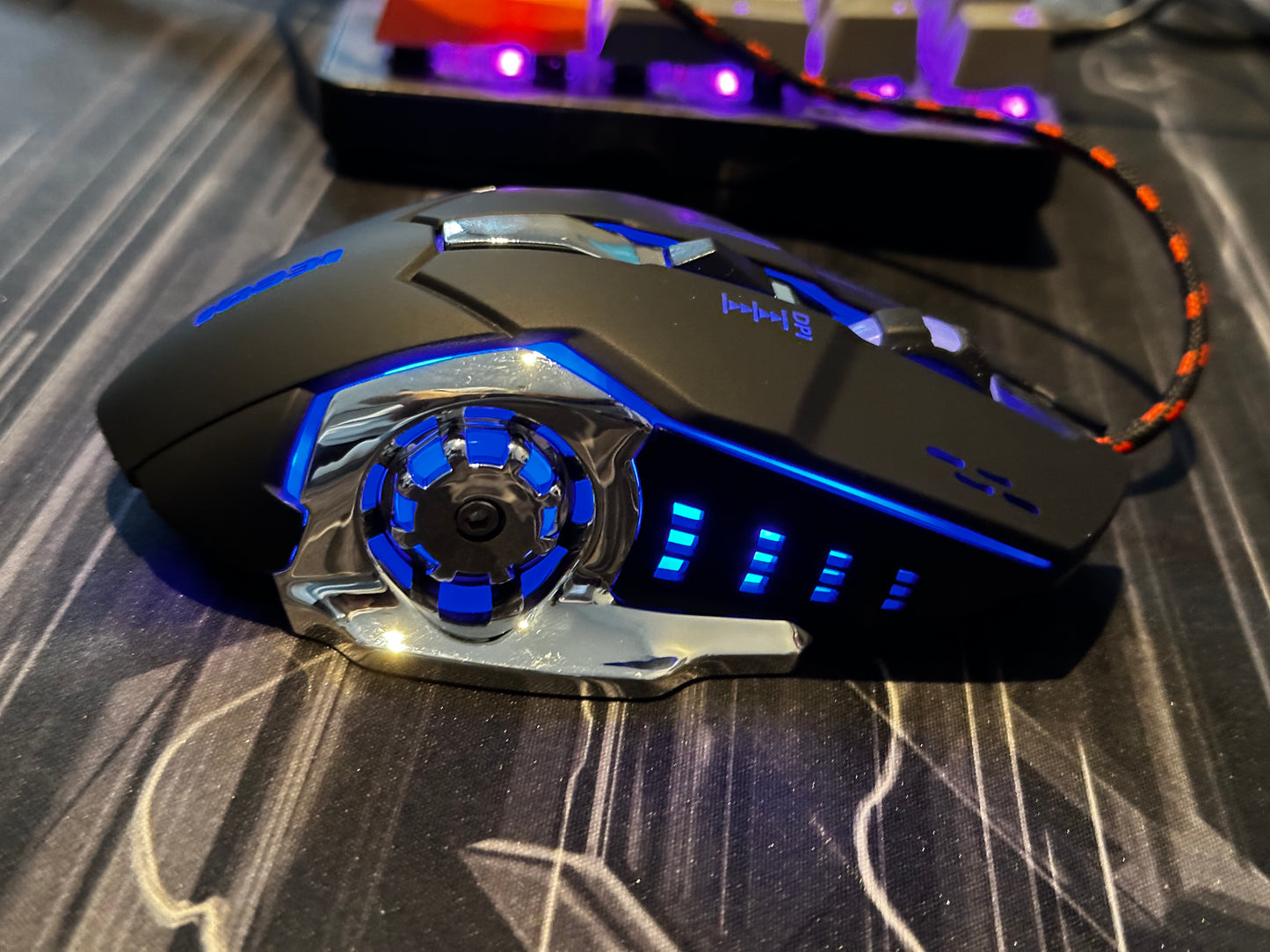 Comfortable Ergonomic 6 Level DPI RGB Gaming Mouse Wheel Design Mechanical like look